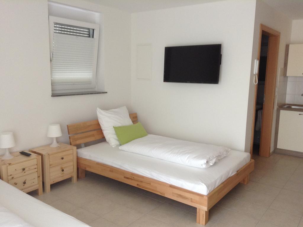 Апартаменты Boardinghouse Casita Amann Фридрихсхафен Экстерьер фото
