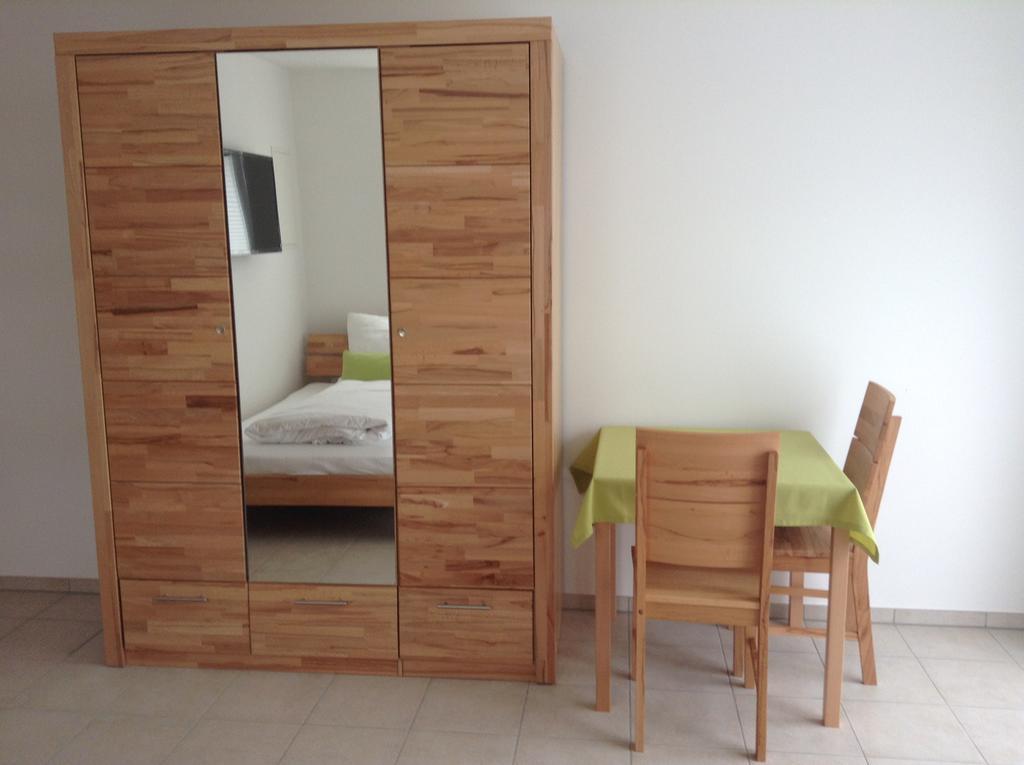 Апартаменты Boardinghouse Casita Amann Фридрихсхафен Экстерьер фото