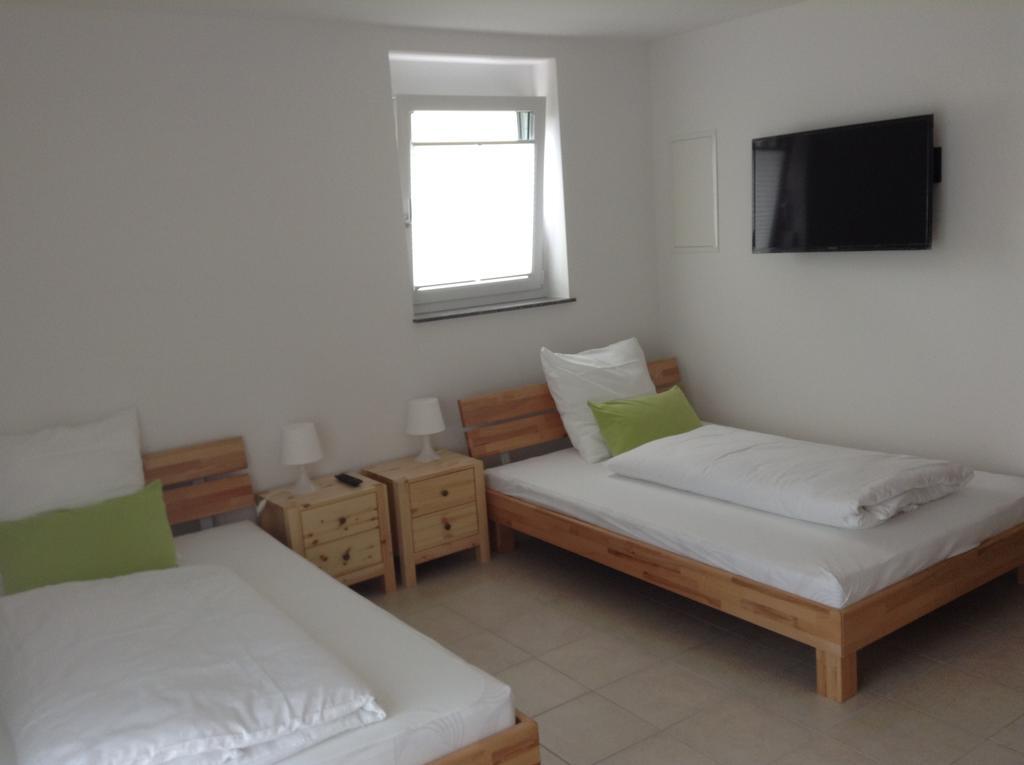 Апартаменты Boardinghouse Casita Amann Фридрихсхафен Экстерьер фото